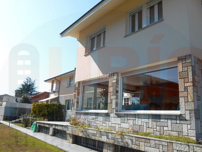 Foto f8c1f4c8-0ad9-485e-80a8-56d18fb8b61f. Rent semi detached house in calle de peña ubiña 5 in Oviedo