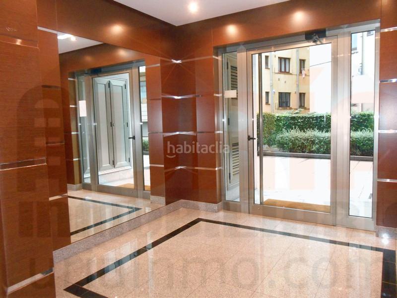 Foto 4892722f-9853-4749-bbff-a712066ae116. Alquiler piso  de lujo de 2 habitaciones, garaje y trastero en el centro en Oviedo