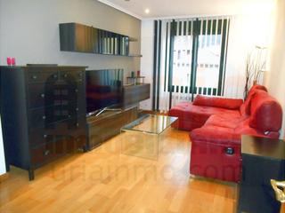 Lloguer Pis  Calle javier grossi. Piso de lujo de 2 habitaciones, garaje y trastero en el centro