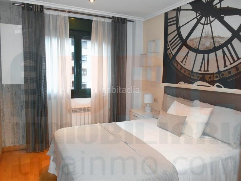 Foto 1fc0281e-4a73-4b1a-9f13-d3568f8a3c78. Miete etagenwohnung mit heizung parking in Salesas - Foncalada - Campoamor Oviedo