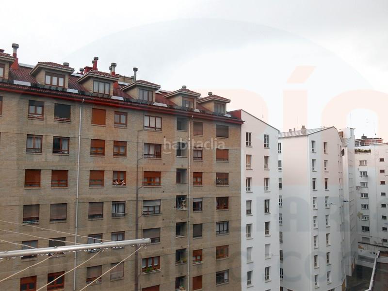 Foto 11e6c341-ad74-4c23-b600-99174fc9c0a5. Rent flat with heating parking in Salesas - Foncalada - Campoamor Oviedo