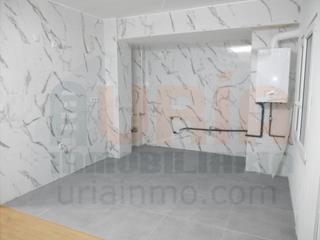 Pis  Calle saturnino fresno. Recién reformado, dos dormitorios