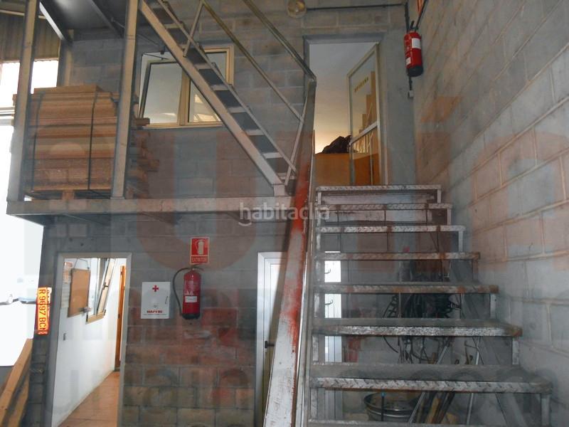 Foto 5f2e369e-2f1d-4cb0-bca3-130e61c4d700. Location bureau dans les peñes 1 dans Viella-Granda-Meres Siero