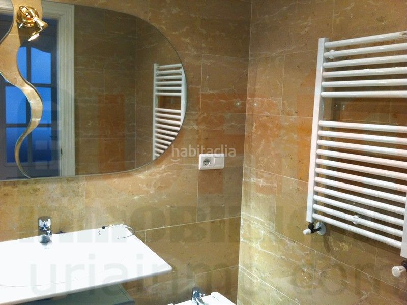 Foto a83d11f6-f24a-4595-b66d-c72df4f0f376. Apartament amb calefacció aparcament a El Postigo Oviedo