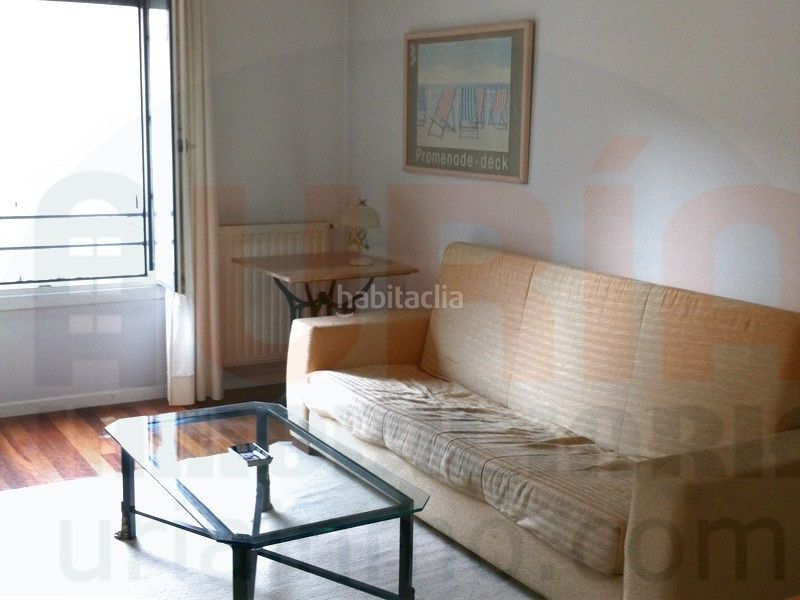 Foto f5dd693f-c781-4bc3-83c8-f1841bdb81cb. Apartament amb calefacció aparcament a El Postigo Oviedo