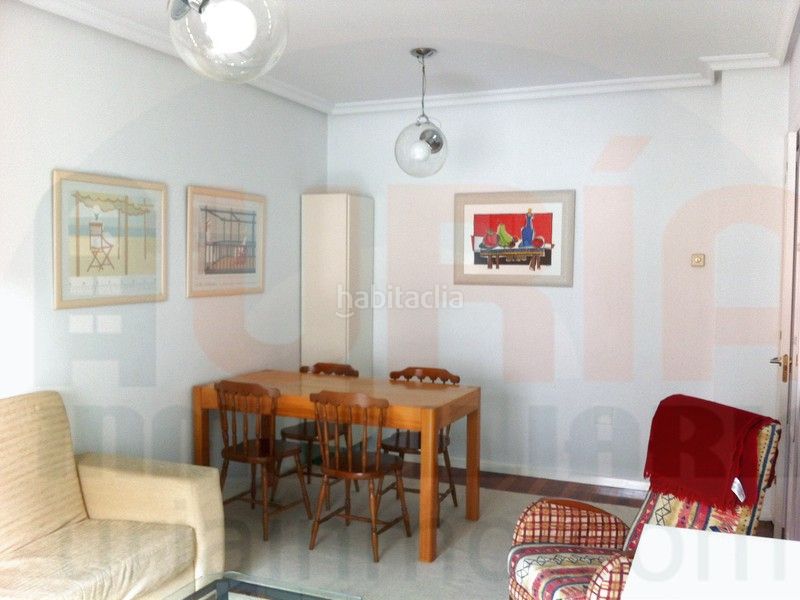 Foto f7088ee5-883e-4fa2-a509-266c52070677. Apartament amb calefacció aparcament a El Postigo Oviedo