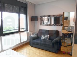 Lloguer Estudi  Calle fernando zuazua. Estudio en alquiler, amueblado, en perfecto estado.