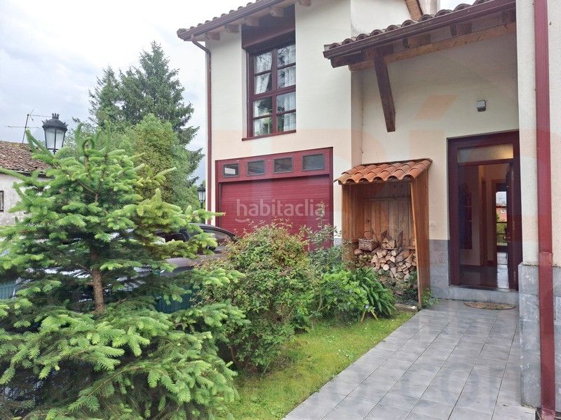 Foto 18760f73-f459-43a6-9ae7-c0e59ddd9dc9. Casa amb calefacció aparcament a Sariego
