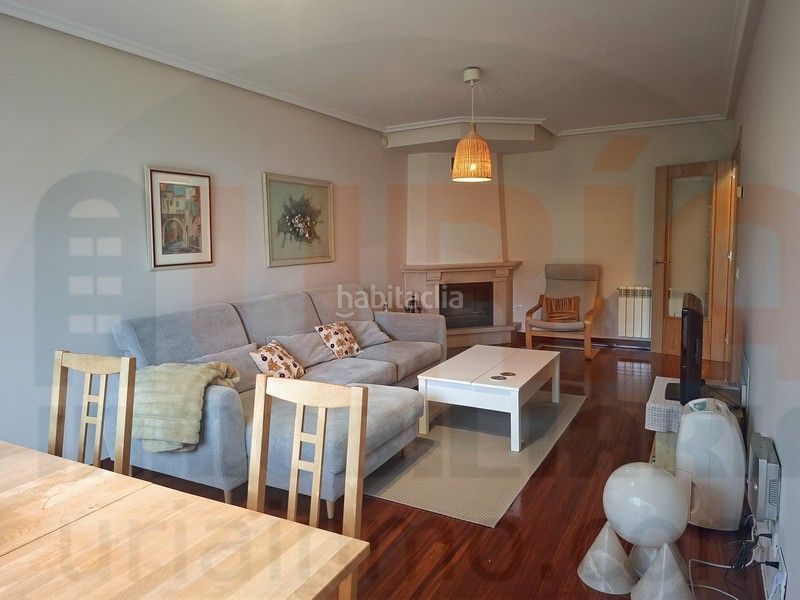 Foto 5b578b9c-a890-45f9-a010-5e826da4ea9d. Casa amb calefacció aparcament a Sariego