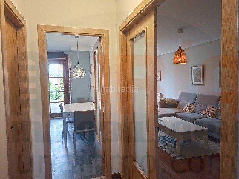 Foto 5daa92fe-5d0e-44a1-ad8e-ac759de6c814. Casa amb calefacció aparcament a Sariego