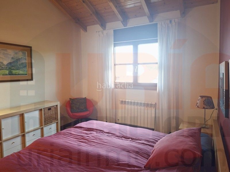 Foto 67628a5e-c868-4fc5-8176-e19e4c465575. Casa amb calefacció aparcament a Sariego