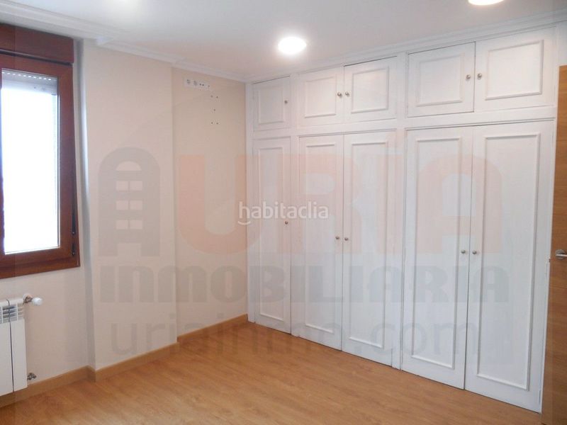Foto c153006e-5ad9-481b-88b7-27988d51b1cf. Rent flat with heating in Salesas - Foncalada - Campoamor Oviedo