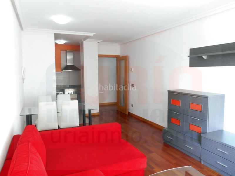 Foto 31004cd4-973a-4769-9d34-fe62b648f0ec. Apartament amb calefacció aparcament a Huca - La Cadellada Oviedo