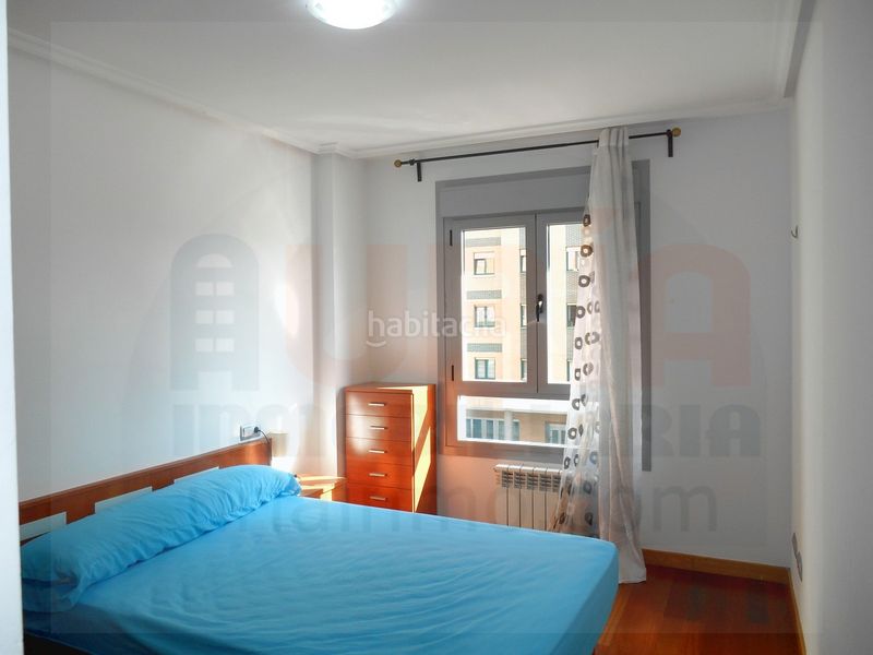 Foto 3c72a40f-bd1f-458f-801e-e330ea884b01. Apartament amb calefacció aparcament a Huca - La Cadellada Oviedo