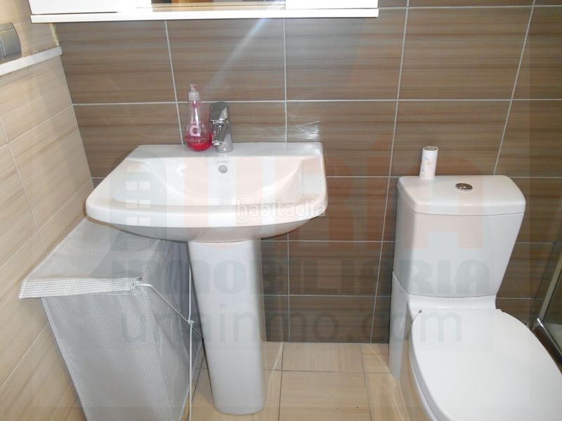 Foto ad2c1ccc-31c0-4d1d-b3f4-a929e16eb68e. Apartament amb calefacció aparcament a Huca - La Cadellada Oviedo