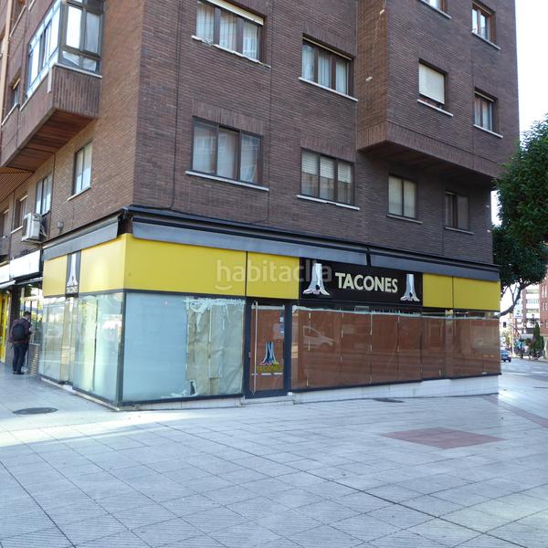 Foto 69b17b2d-e0b0-40fb-9998-dac880c87526. Alquiler local comercial en Salesas - Foncalada - Campoamor Oviedo