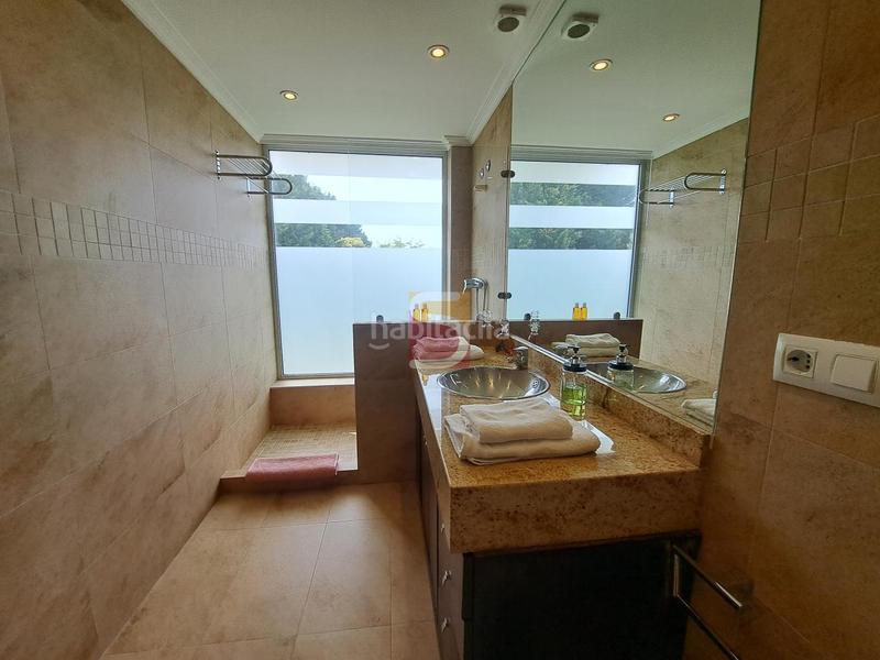 Foto 483daf56-40c7-40ae-8e31-471da24d3006. Chalet mit heizung in Panxón Nigrán