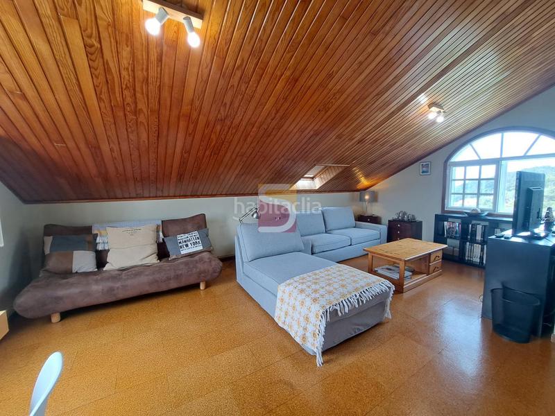 Foto 452531df-4535-46d2-a305-06bf0ccf9a7a. Chalet with heating in Panxón Nigrán