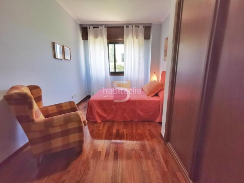 Foto 7c35adaa-85a4-42c8-9701-7f5e54eaf3bd. Rent ground floor with heating parking in Panxón Nigrán