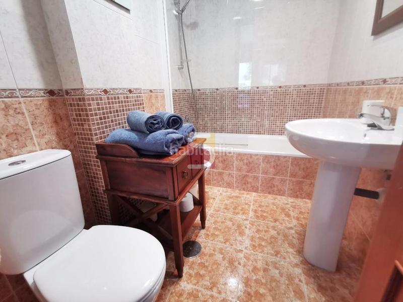 Foto d461e904-681c-4883-8691-2b085eae7ad8. Rent ground floor with heating parking in Panxón Nigrán