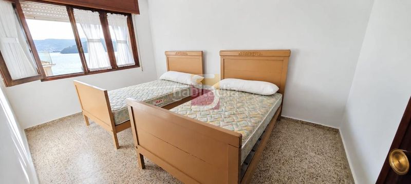 Foto bd9e81be-8055-4664-8c8a-6c42d630b656. Casa en Combarro Poio