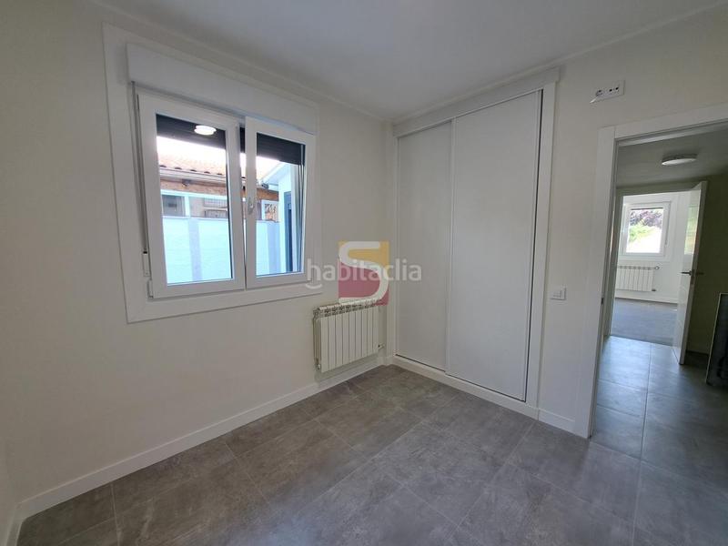 Foto a1a94fbe-4845-4b46-a1c0-b3b7bfe81f55. Chalet con riscaldamento parcheggio piscina in Nigrán centro Nigrán