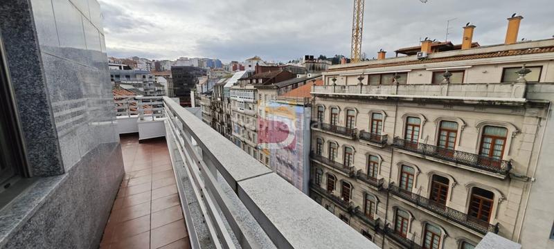 Foto cb292def-10e2-4904-8f74-a072f0bae97b. Àtic amb calefacció a Centro - Areal Vigo