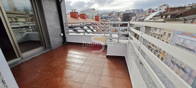 Foto cd590fa5-aa7d-45d5-842a-2f76f9c2d348. Àtic amb calefacció a Centro - Areal Vigo