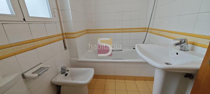 Foto 315c7f16-b96e-47e1-ac10-3fb3d9024ee7. Attique avec chauffage dans Centro - Areal Vigo