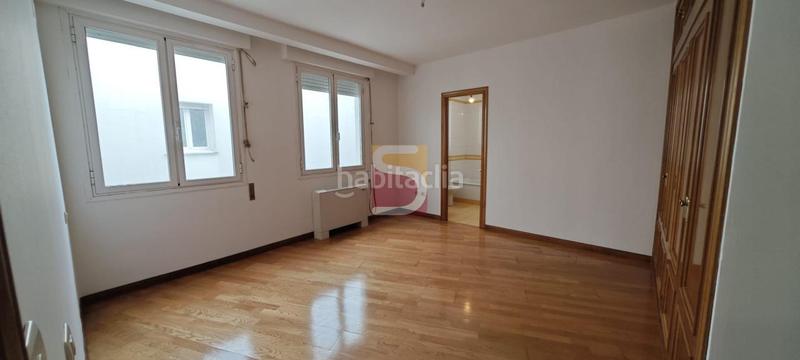 Foto b171fdf1-bb5c-4aa0-8063-1e340c707449. Attique avec chauffage dans Centro - Areal Vigo