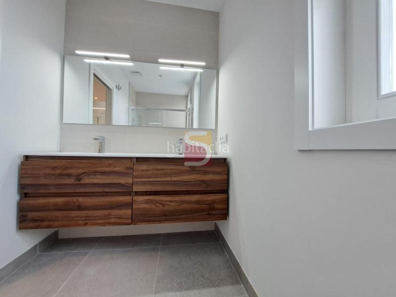 Foto fec6a4bb-5c2d-46be-969c-22a8740900e8. Alquiler piso en Centro - Areal Vigo
