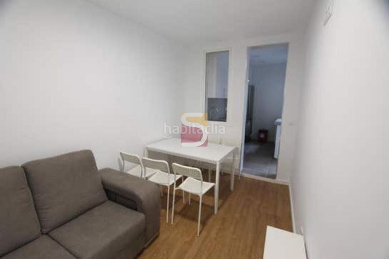 Foto d80fbcac-fa55-4f72-a2f1-2040429d0a74. Flat with heating in Plaza España - Corte Inglés Vigo