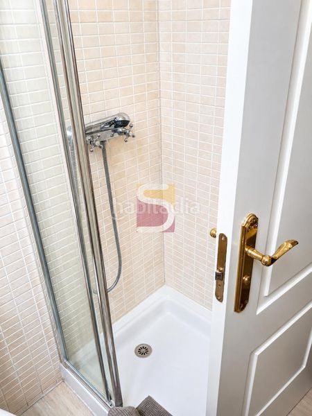 Foto 04b50f0b-da38-4c5a-bf40-848955d154ad. Rent flat with heating in Centro - Areal Vigo