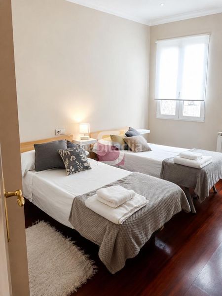 Foto efb7f089-e7da-4d62-8f5f-9408ca02895a. Rent flat with heating in Centro - Areal Vigo