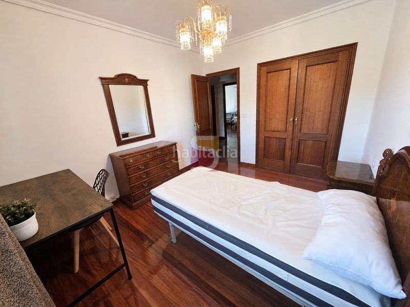 Foto 2965b9cd-4bc8-4a73-a467-771d3e403ff1. Rent flat with heating in Gondomar