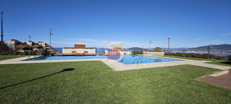 Foto f2b906c0-8f85-42f1-be16-ffb6a7cb5a72. Pis amb calefacció aparcament piscina a Nigrán centro Nigrán