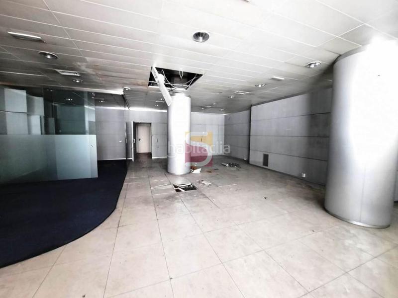 Foto b470e0c2-e84e-44a0-8b80-0ff71bd30587. Alquiler local comercial en Fátima Vigo