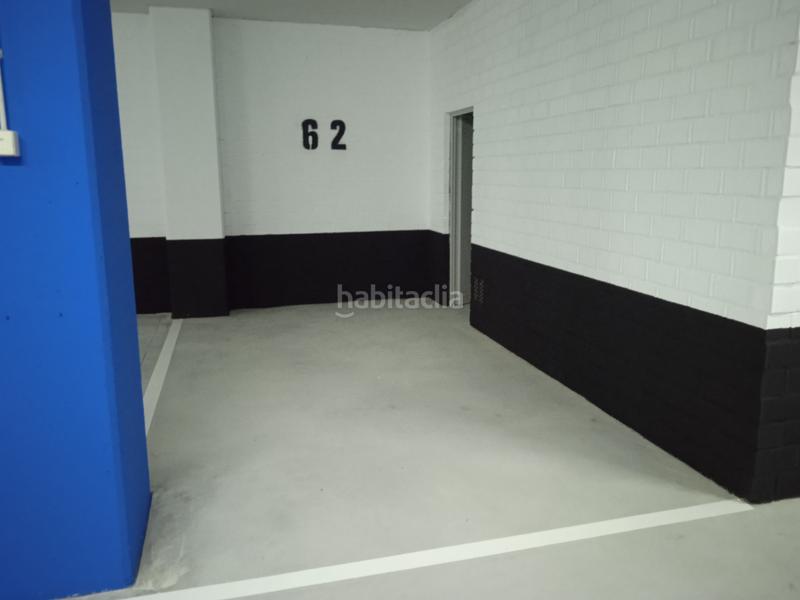 Foto 6cf1392b-2e7d-45d5-8759-ce9370d52280. Alquiler parking coche plazas de garaje amplias en villafria en Oviedo