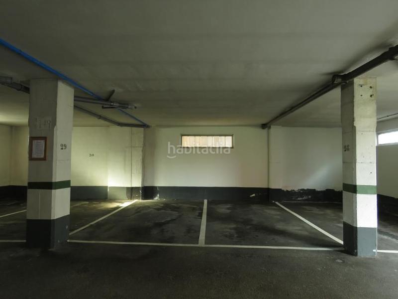 Foto 93da130a-df68-456a-b333-cbf93cf30615. Rent car parking in Parroquias Sur - La Manjoya Oviedo