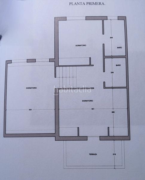 Foto 36a7d3f1-0033-4df8-85f8-ad11820e7027. Casa a schiera con camino riscaldamento parcheggio piscina in Valdemorillo