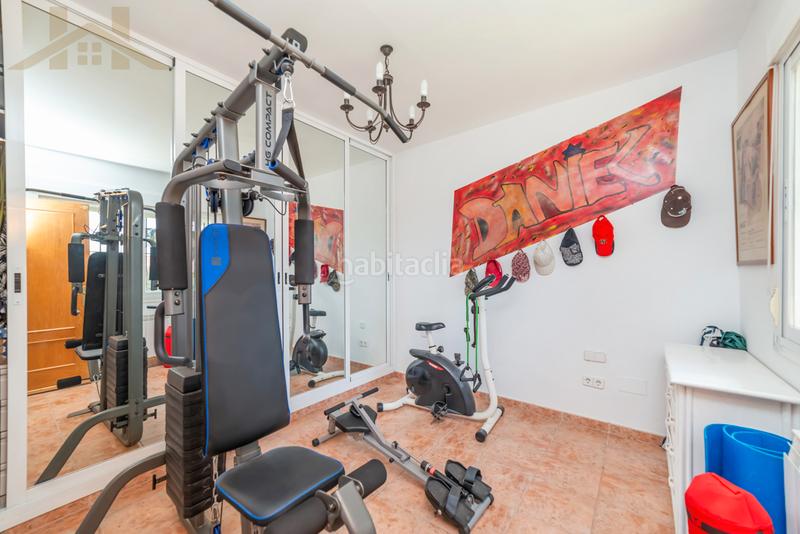 Foto 1135ca5f-ea35-4a7a-a4fe-fedbf9292b43. Chalet with fireplace heating parking pool in Pino Alto-Navarredonda Valdemorillo