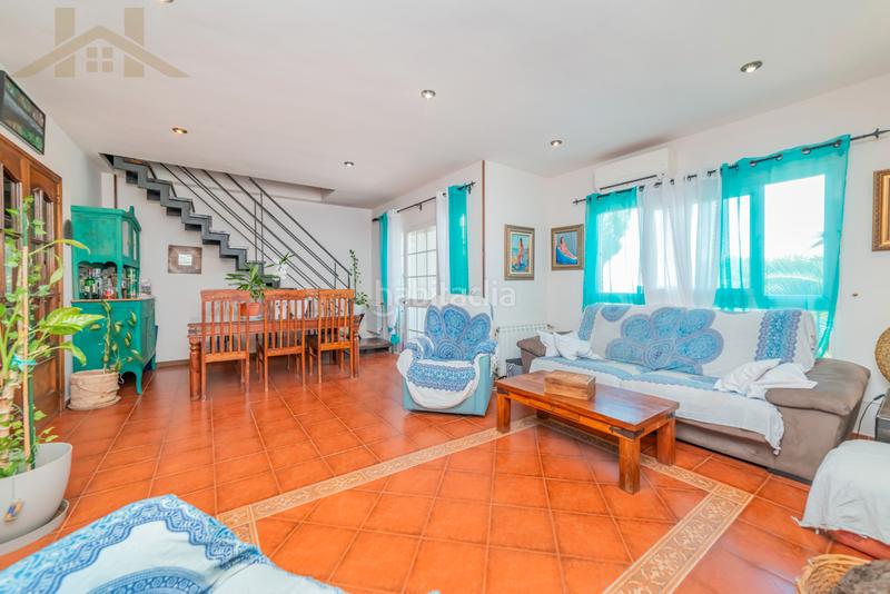 Foto feee9c32-a945-4d03-b33b-432c001945eb. Chalet with fireplace heating parking pool in Pino Alto-Navarredonda Valdemorillo