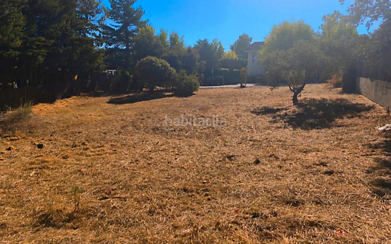 Foto b0f290ff-d7a4-4742-8617-cca2b4eebebd. Terreno residenziale in Mojadillas-Parque de las Infantas-El Paraiso Valdemorillo