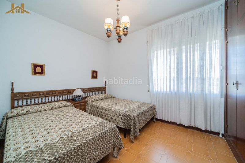 Foto 2351f895-01fd-49a4-87cf-524403b0a11b. Xalet amb xemeneia calefacció aparcament piscina a Valdemorillo