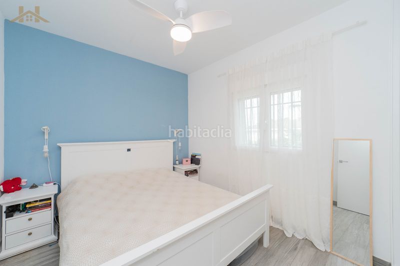 Foto 2891a999-9d1f-4c87-97d3-82b180559956. Xalet amb xemeneia calefacció piscina a Cerro Alarcón Valdemorillo