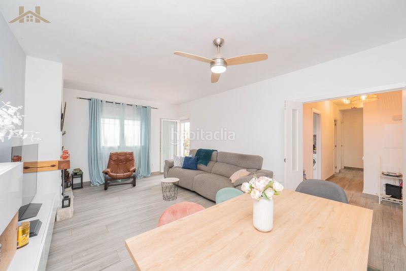 Foto 8238b269-ce0e-4b81-930e-1d725bd25f68. Xalet amb xemeneia calefacció piscina a Cerro Alarcón Valdemorillo