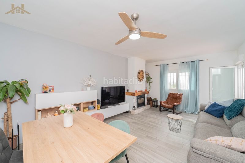 Foto 9c26bc8f-d31e-46e2-9037-065e2bc2cb35. Xalet amb xemeneia calefacció piscina a Cerro Alarcón Valdemorillo