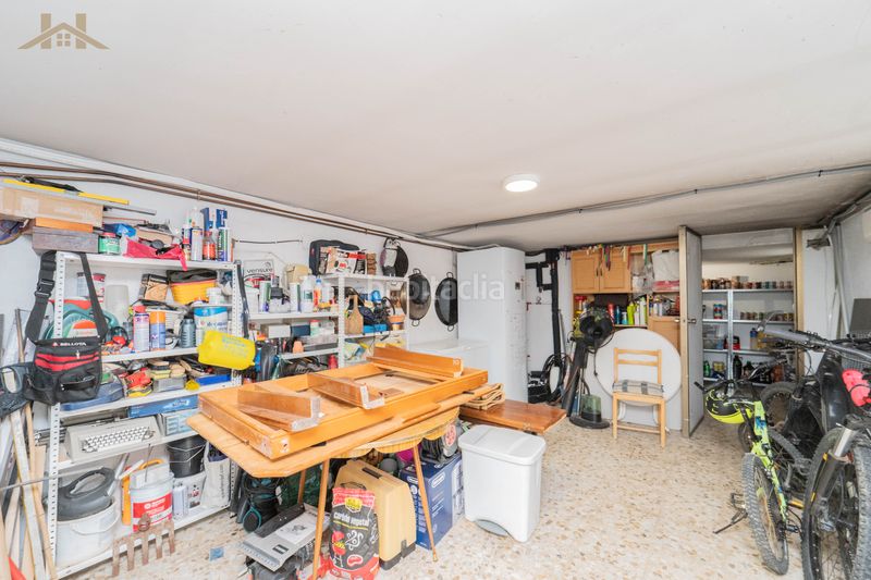 Foto a6ddc244-4a21-4671-bafe-2082e56362af. Xalet amb xemeneia calefacció piscina a Cerro Alarcón Valdemorillo