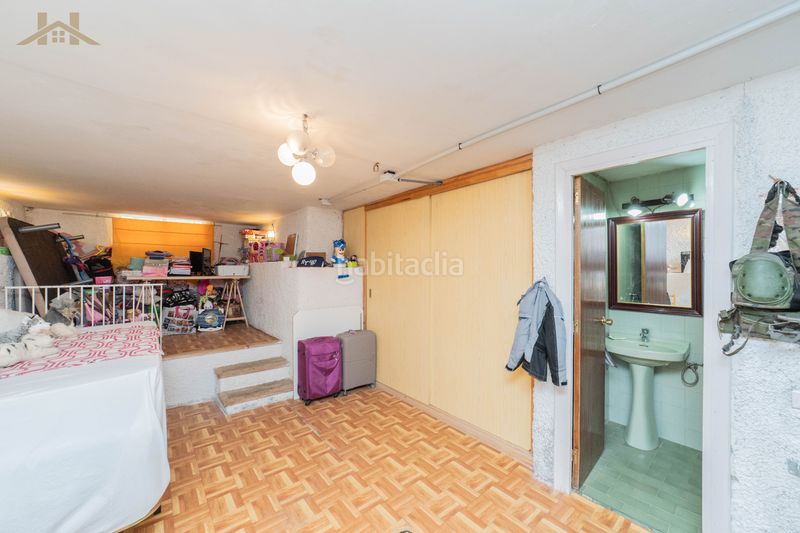 Foto f8c3726d-75dd-43bc-8df4-305872a55541. Xalet amb xemeneia calefacció piscina a Cerro Alarcón Valdemorillo