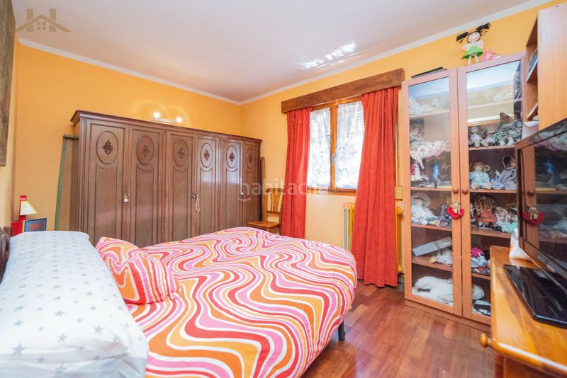 Foto 4d1ad4a2-25dd-4659-93a3-238c68e7c27a. Chalet in calle castillo de butrón 3d in Cerro Alarcón Valdemorillo